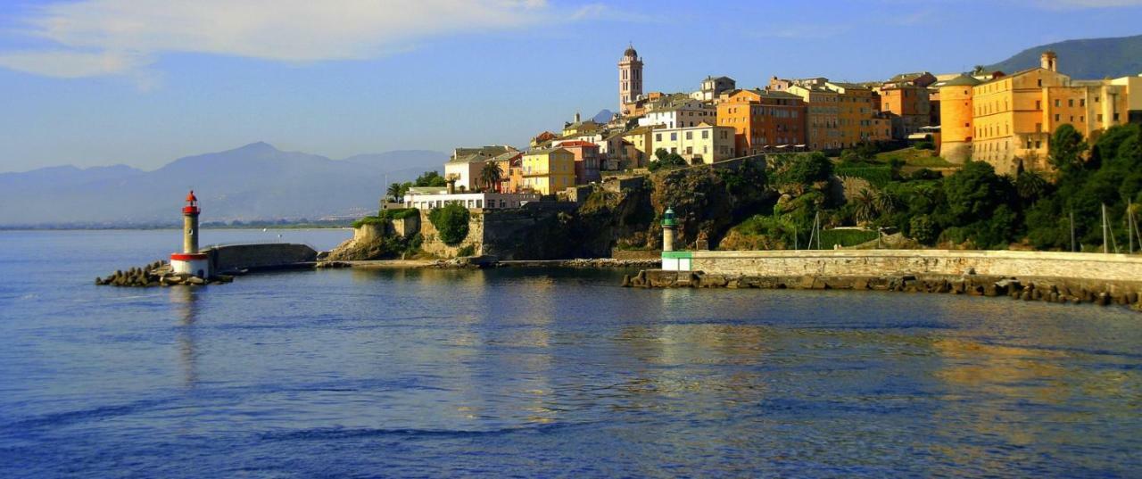 Apartmán Casa Lochje Au Coeur De La Citadelle Bastia  Exteriér fotografie